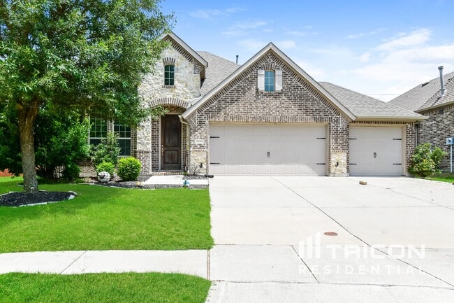 property at 5636 Grove Cove Dr