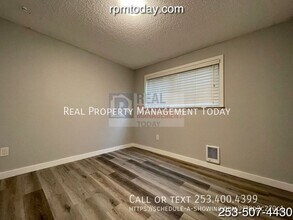 6451 S Stevens St in Tacoma, WA - Building Photo - Building Photo