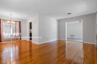 5600 Tangerine Ave S in Gulfport, FL - Building Photo - Building Photo