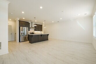 514 Alice Wy in Cumming, GA - Building Photo - Building Photo