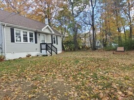 14 Kenny Dr in Monroe, NY - Building Photo