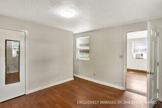 1528 N Liberty St-Unit -1 in Jacksonville, FL - Building Photo - Building Photo