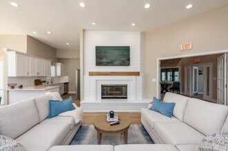 The Legends of Wildcat Creek in Kokomo, IN - Foto de edificio - Interior Photo
