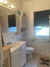 27 W Olive St in Long Beach, NY - Building Photo - Building Photo