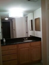 1445 Monroe Dr NE #E37 in Atlanta, GA - Foto de edificio - Building Photo