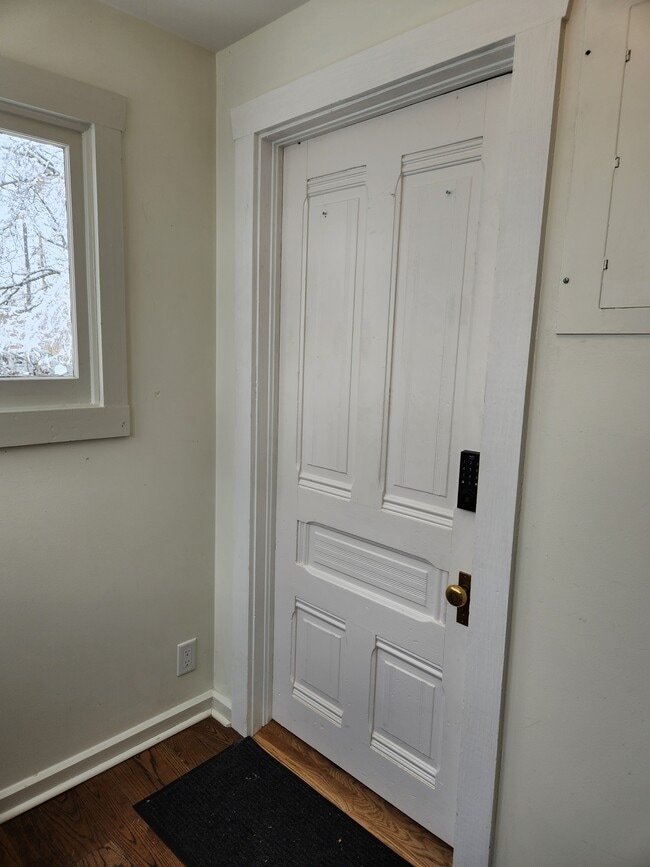 114 N 200 W Apartments and Nearby Logan Apartments For Rent Logan, UT