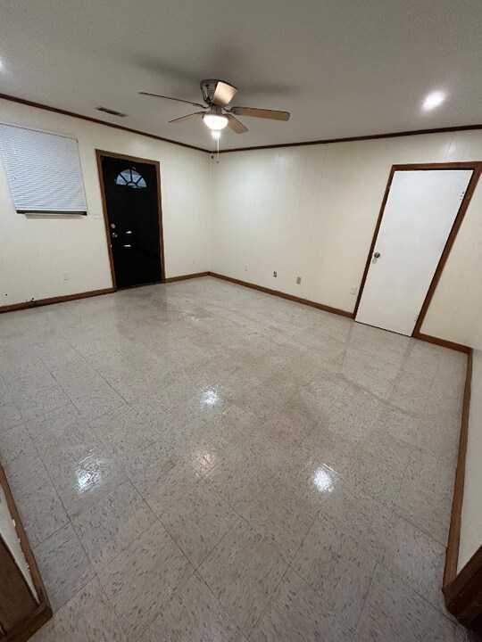 2867 New Clinton Rd in Macon, GA - Building Photo