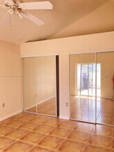 13753 SW 149th Cir Ln in Miami, FL - Foto de edificio - Building Photo