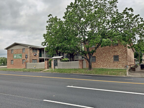 Magnolia Square Apartments in Temple, TX - Building Photo - Building Photo