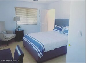 748 N La Jolla Ave in West Hollywood, CA - Building Photo - Building Photo