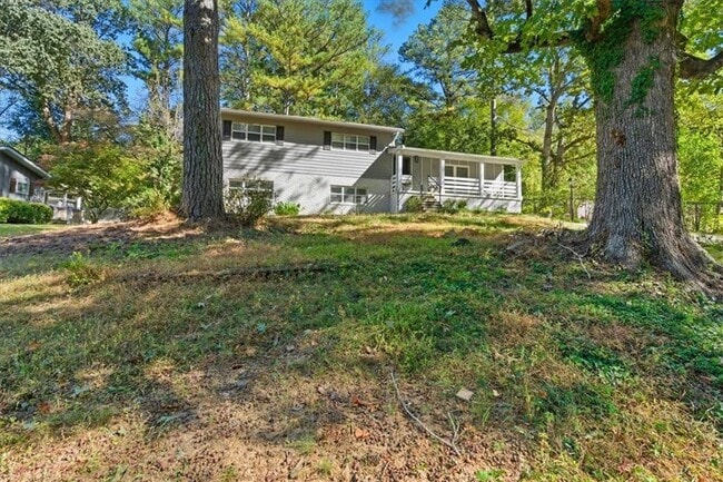 3268 Briarwood Blvd in East Point, GA - Building Photo - Building Photo