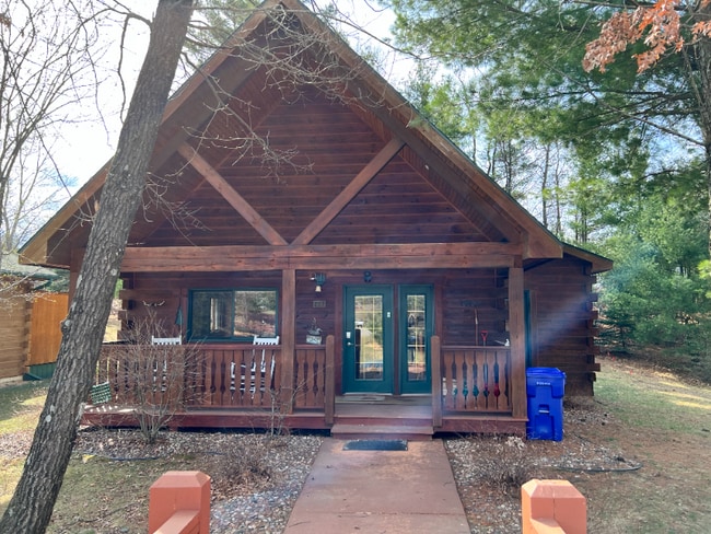 207 Blossom Dr in Warrens, WI - Building Photo - Building Photo