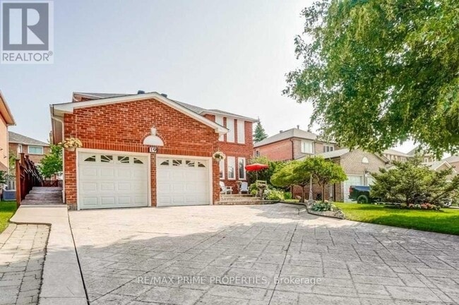property at 19 Dundee Crescent