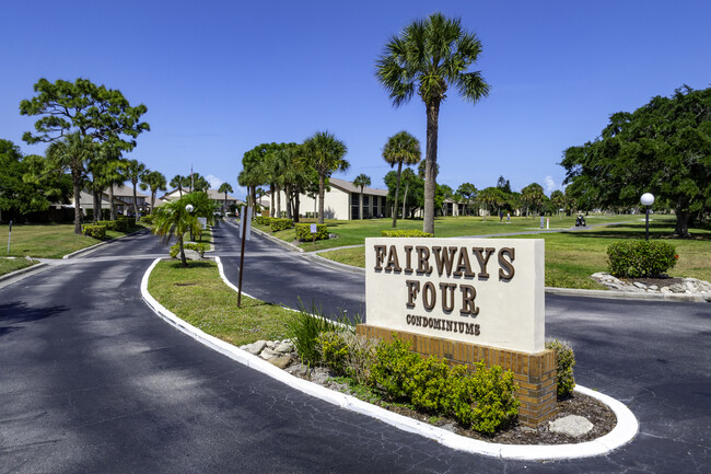 Fairways Four Condominiums in Melbourne, FL - Building Photo - Building Photo