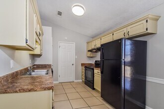 7111 Peppermill Ln in Memphis, TN - Building Photo - Building Photo