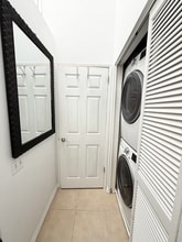 4862 Tiara Dr in Huntington Beach, CA - Building Photo - Building Photo