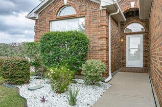 12852 Old MacGregor Ln in Fort Worth, TX - Building Photo - Building Photo