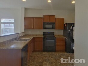 6585 Kearsarge Dr in Colorado Springs, CO - Foto de edificio - Building Photo