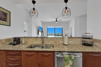 511 Lucerne Ave in Lake Worth Beach, FL - Building Photo - Building Photo