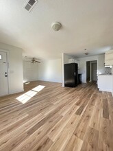 1944 Burton Ln in North Charleston, SC - Building Photo - Building Photo