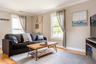 604 Basswood Ave in Nashville, TN - Building Photo - Building Photo