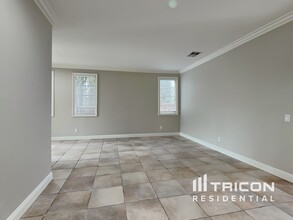 43210 Via Sabino in Temecula, CA - Building Photo - Building Photo