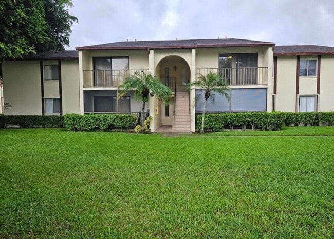 4995 Sable Pine Cir, Unit 4995 in West Palm Beach, FL - Building Photo - Building Photo