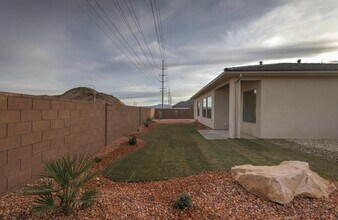 4729 S Lucy Ln in Washington, UT - Building Photo - Building Photo
