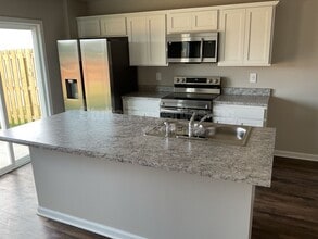 320 Skykomish Rd in Decatur, AL - Building Photo - Building Photo