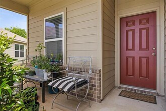 1413 Coffee Tree Dr in New Braunfels, TX - Building Photo - Building Photo