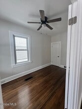 20 River St in Hoosick Falls, NY - Building Photo - Building Photo