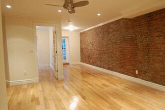 234 W 14th St, Unit 1D in New York, NY - Foto de edificio - Building Photo