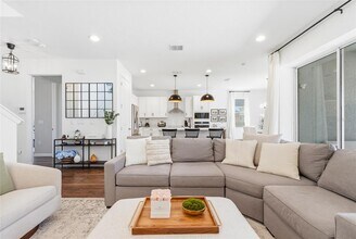 5378 Lake Virginia St in Winter Garden, FL - Building Photo - Building Photo