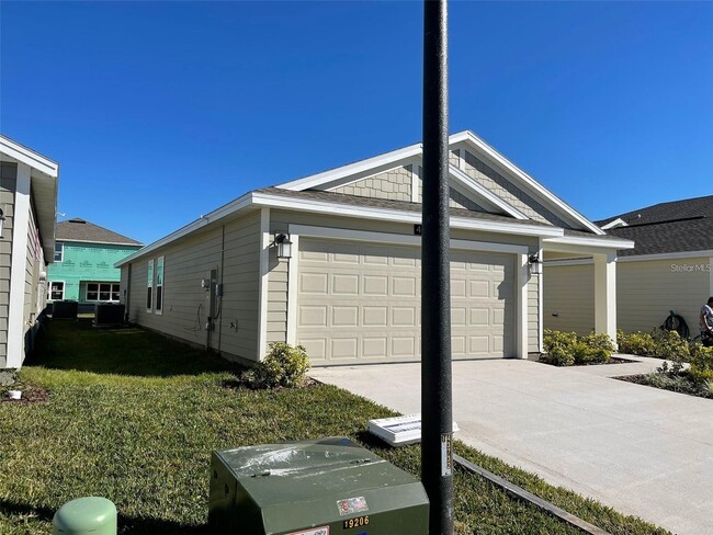 4318 Sunny Creek Pl in Kissimmee, FL - Building Photo - Building Photo