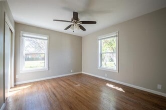 1017 N Houston St in Royse City, TX - Building Photo - Building Photo