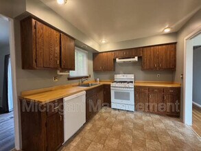 11219 Morgan Ave in Plymouth, MI - Foto de edificio - Building Photo