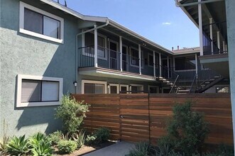 1600 E. La Habra Blvd in La Habra, CA - Foto de edificio - Building Photo