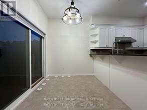 11 Wyper Square in Toronto, ON - Building Photo - Building Photo