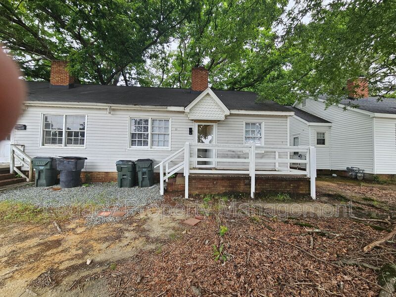 321 Vance St in Burlington, NC - Building Photo