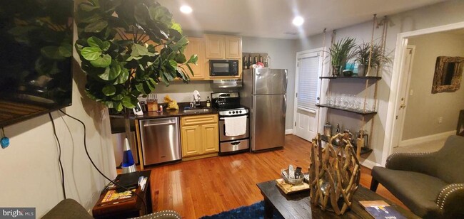 1153 Neal St NE in Washington, DC - Building Photo - Building Photo