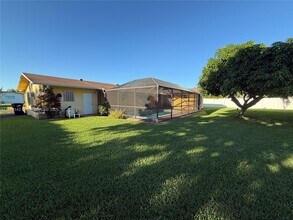 9824 SW 123rd Terrace in Miami, FL - Building Photo - Building Photo