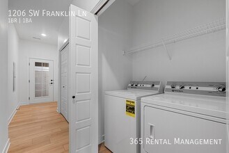 1206 SW Franklin Ct in Ankeny, IA - Building Photo - Building Photo