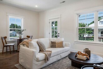 207 S High St in McMinnville, TN - Building Photo - Building Photo