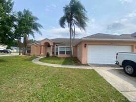 106 Underhill Loop Dr in Orlando, FL - Building Photo