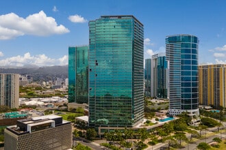Hokua in Honolulu, HI - Foto de edificio - Building Photo