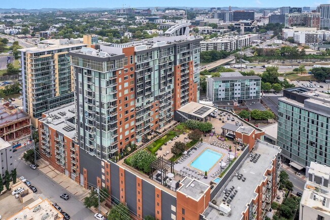600 12th Ave S in Nashville, TN - Building Photo - Building Photo