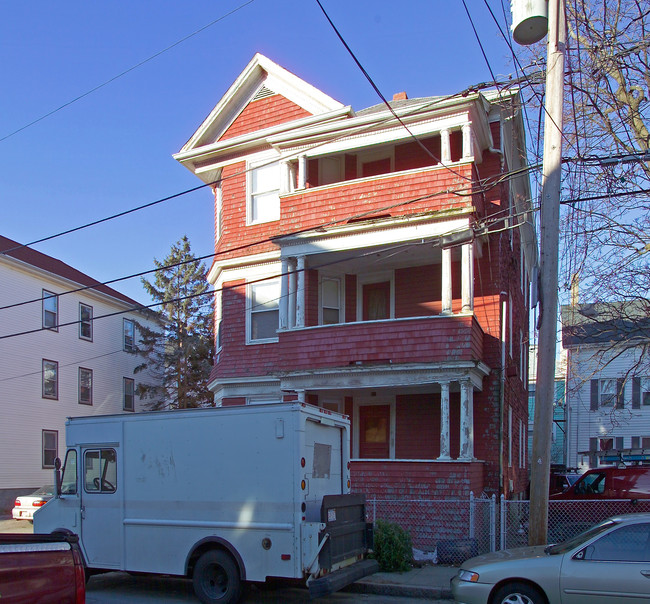 50 Tremont St in Fall River, MA - Building Photo - Building Photo