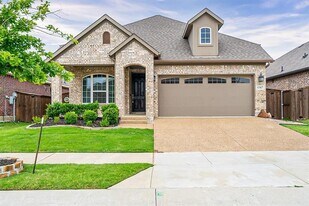 1517 Habersham St in Savannah, TX - Building Photo