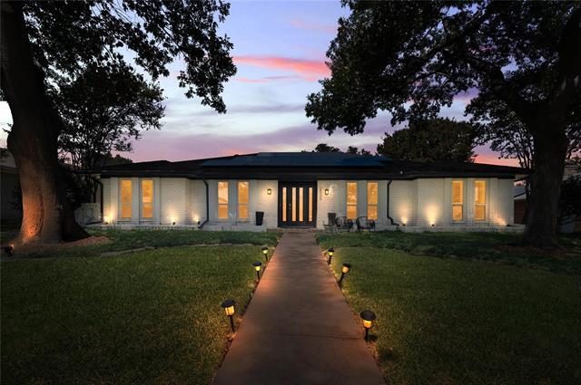 2509 Mollimar Dr in Plano, TX - Building Photo