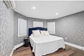 306 Plantation St, Unit 1 in Worcester, MA - Building Photo - Building Photo